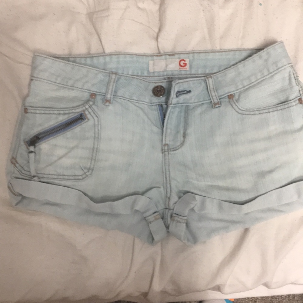 Light jean shorts